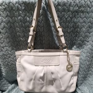 Coach East West Gallery Bag